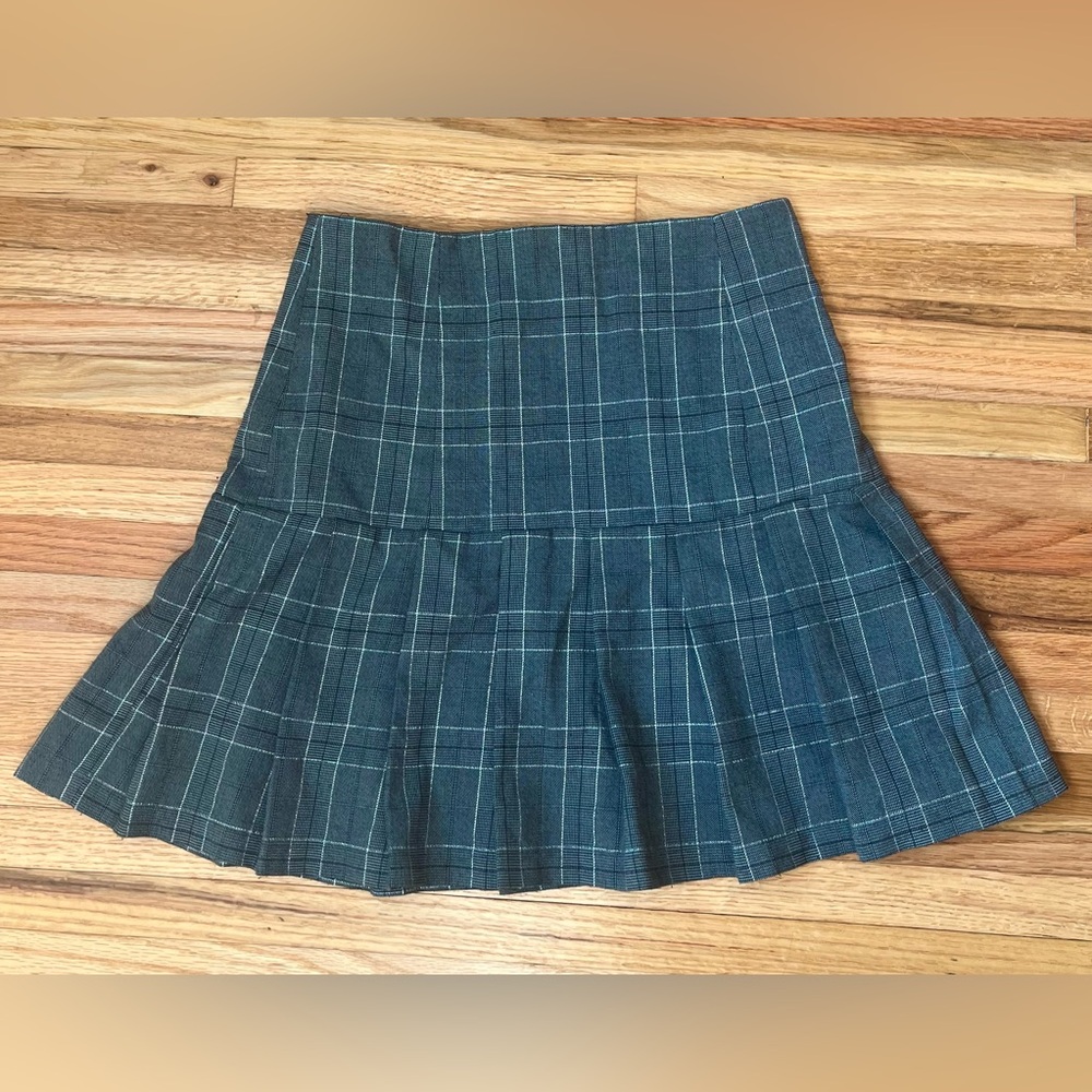 Y2K 2000s Spacegirlz Gray Mini Pleated Plaid Skirt Size 5 Academia Goth Grunge